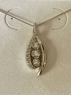 Sirena 1/2 ct. tw. genuine diamond 14K white gold pendant necklace